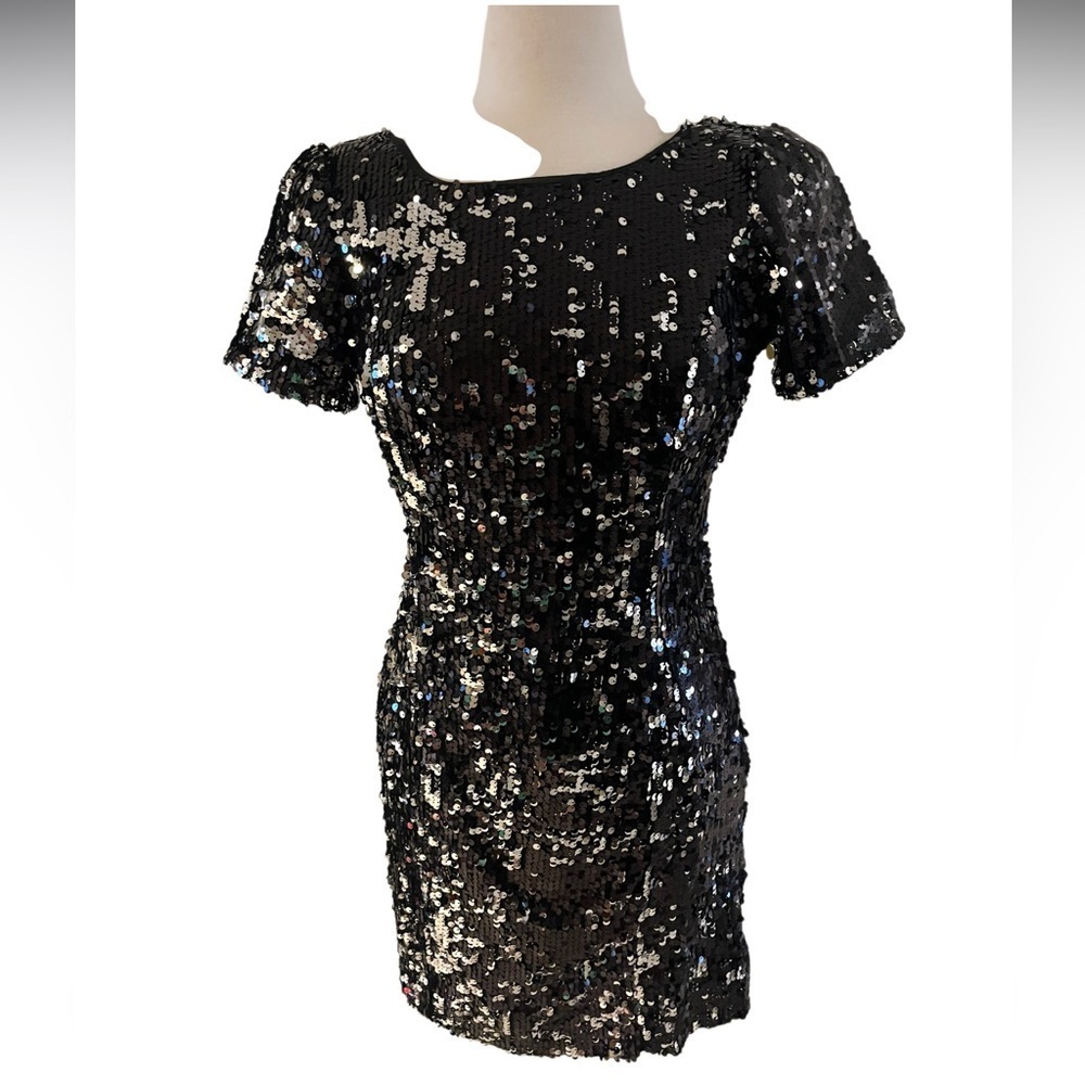 Milly Stunning Black and Silver Sequin mini cocktail dress Size 8-LBD